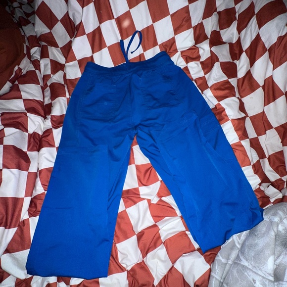 Blue scrubs - Picture 2 of 2